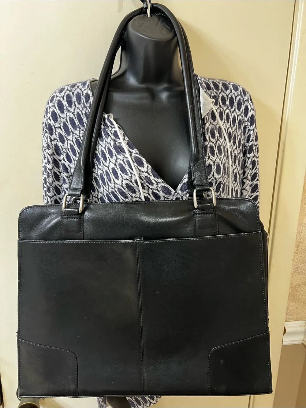 Piel Black Leather Laptop Bag